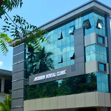 Modern Rooms Mundakayam Exterior photo